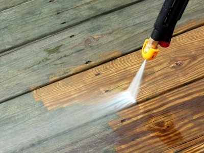 Florida Vinyl Siding: Our Quick Guide to Pressure Washing