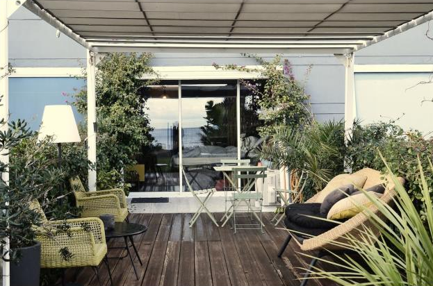 Louvered Roof System
