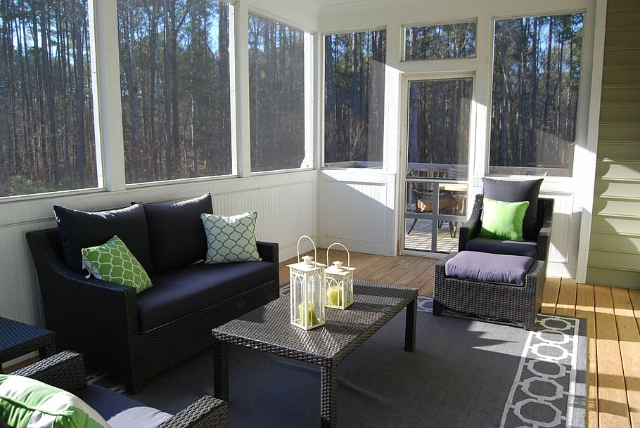 How To Prevent Mold Mildew Growth In Your Sunroom - Can You Put Regular Furniture In A Sunroom