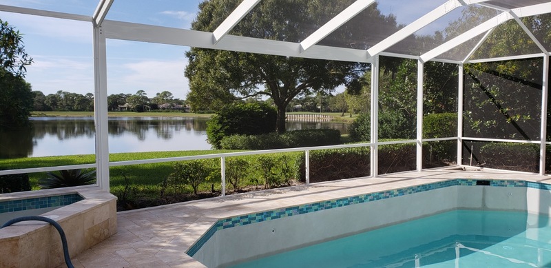 Why Pools In Florida Are Enclosed