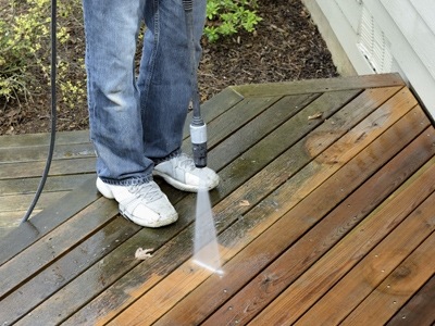 Orlando Homes: 7 Step Deck Cleaning